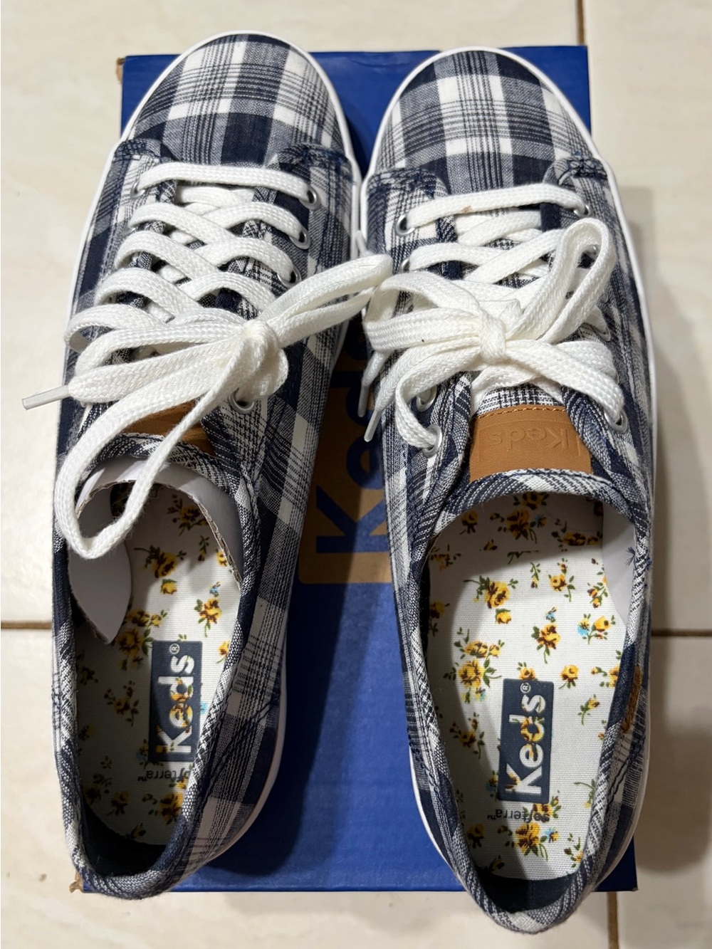 NWT Keds Sneakers 9
